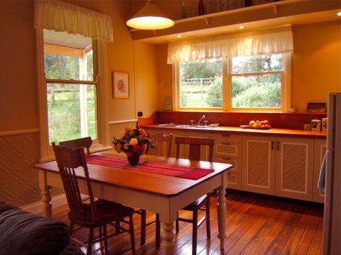 Baranduda Homestead B&B Cottages - Holiday Find 1