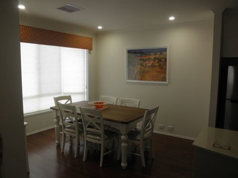 C&C's Bed And Breakfast - Holiday Find 9