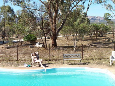 Mount Zero Log Cabins - Holiday Find 1