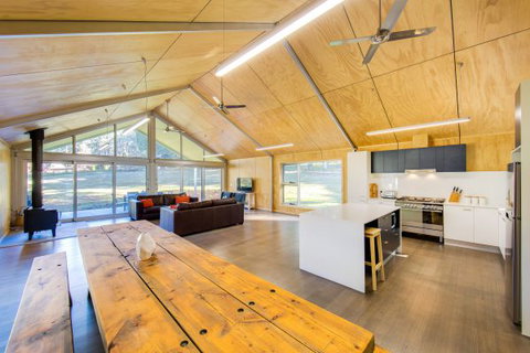 Nine Steps - Holiday Find 0