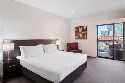 Adina Apartment Hotel Perth Barrack Plaza - Holiday Find 1