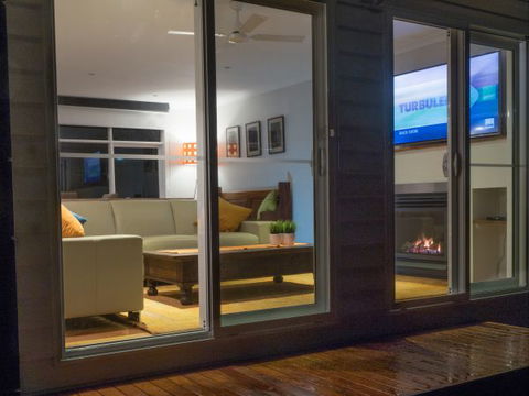 Alice's Palace Ocean Grove - Holiday Find 2