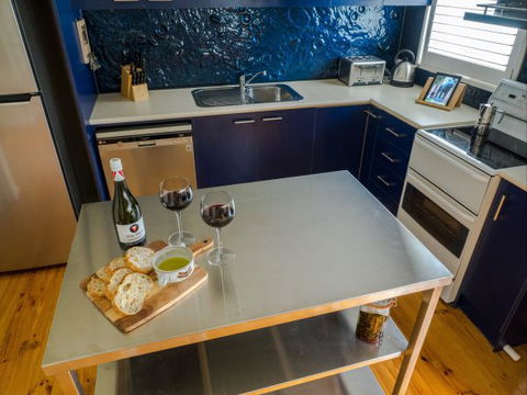 Alice's Palace Ocean Grove - Holiday Find 3