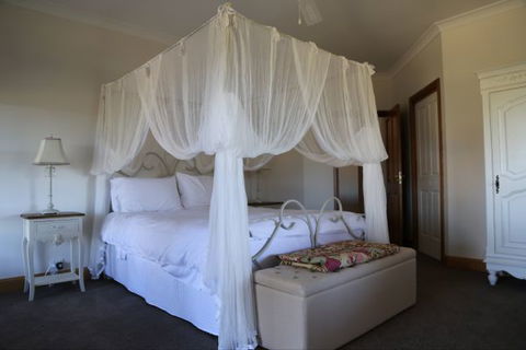 BellbirdHill Bed And Breakfast - Holiday Find 4