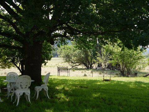 Coodravale Homestead - Holiday Find 6