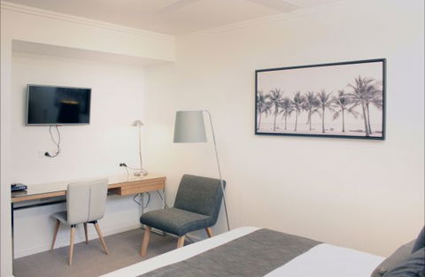 Direct Hotels Pacific Sands - Holiday Find 6