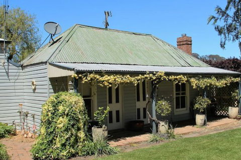 Drayshed Cottage - Holiday Find 0