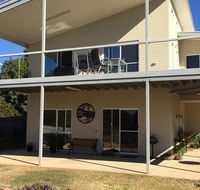 Lyreen's Apartment Bed and Breakfast - Holiday Find