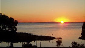 Sunset Retreat - Holiday Find 0
