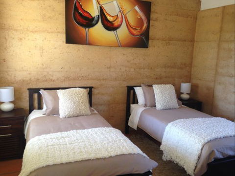 Muntiri Lodge Eco Retreat - Holiday Find 6