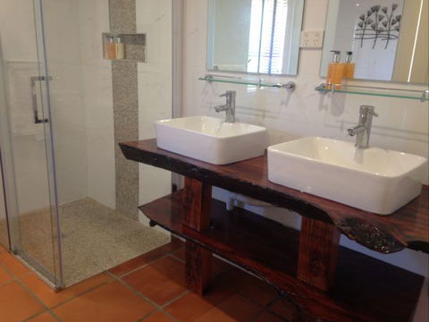 Muntiri Lodge Eco Retreat - Holiday Find 7