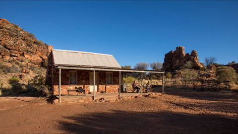 Ooraminna Station Homestead - Holiday Find 6