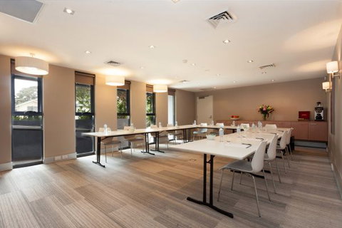 Quest Mascot Apartment Hotels - Holiday Find 2