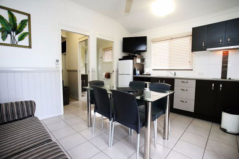 BIG 4 Rowes Bay Beachfront Holiday Park - Holiday Find 8