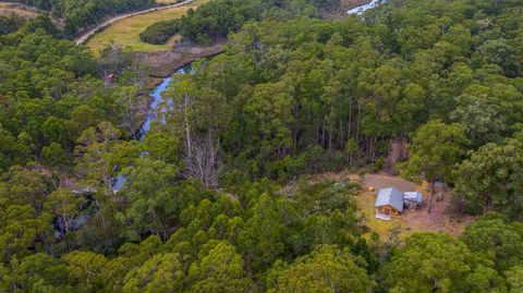 Saintys Creek Cottage - Holiday Find 1
