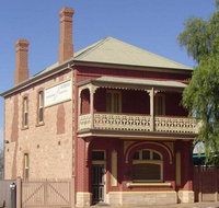 Savings Bank of South Australia - Old Quorn Branch - Holiday Find