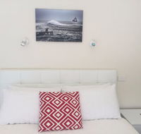 Springtide Studio Apartments - Holiday Find
