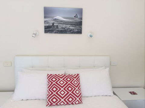 Springtide Studio Apartments - Holiday Find 0