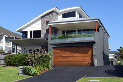 Sundara Beach House - Holiday Find 1