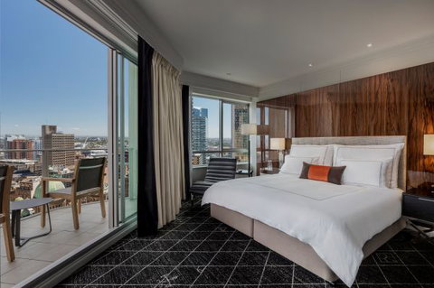Swissôtel Sydney - Holiday Find 2