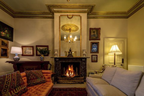 The Corinda Collection - Holiday Find 1