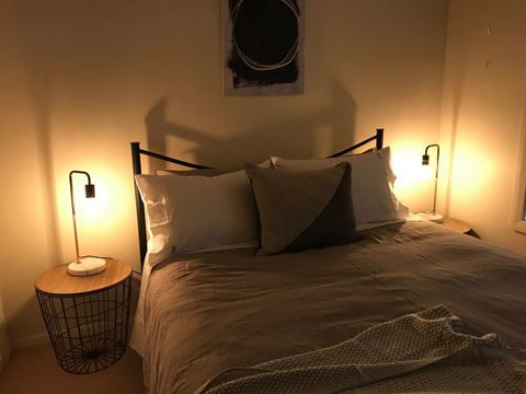 Townhouse On Deas - Holiday Find 0