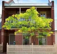 Turner Terrace - Holiday Find