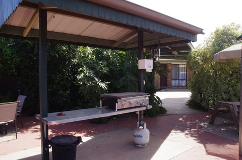 Centrepoint Motel - Holiday Find 2