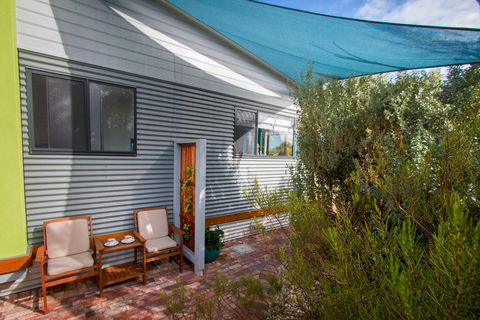 Coorong Cabins - Wren Cabin - Holiday Find 2