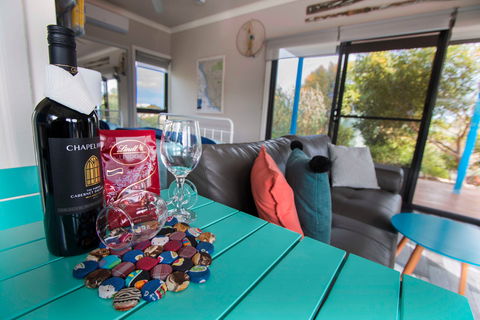 Coorong Cabins - Wren Cabin - Holiday Find 4