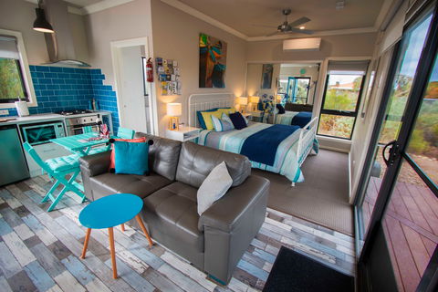 Coorong Cabins - Wren Cabin - Holiday Find 6