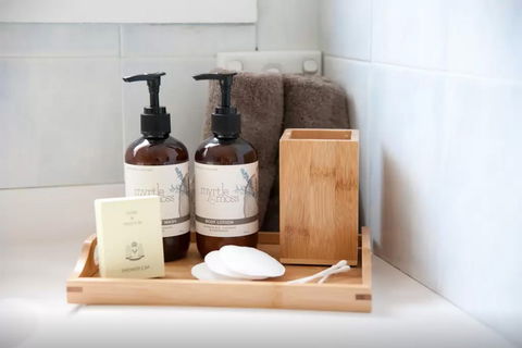 Every Man And His Dog Vineyard - Holiday Find 4