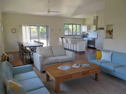 Turtle Bay House - Holiday Find 1