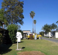 Browns Caravan Park - Holiday Find