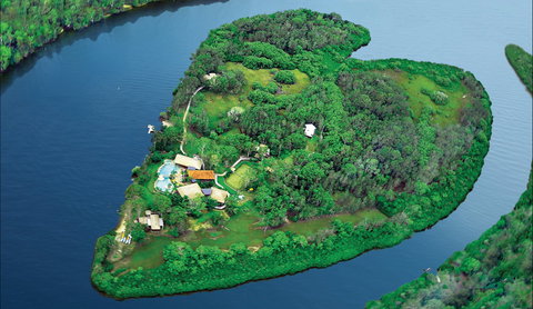 Makepeace Island - Sir Richard Branson's Australian Home - Holiday Find 6