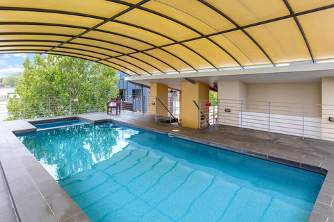 Nesuto Chippendale Apartment Hotel - Holiday Find 5