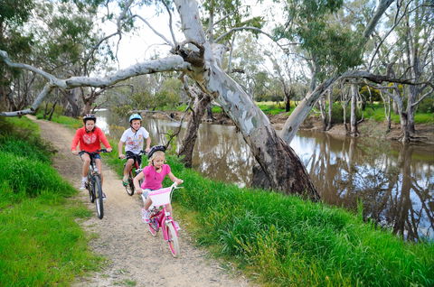 NRMA Echuca Holiday Park - Holiday Find 0