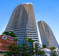 Peppers Broadbeach - Holiday Find