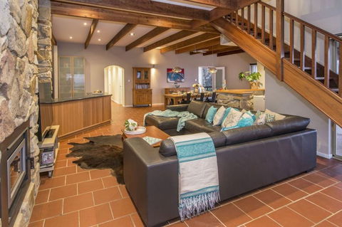 Searenity Peppermint Grove Beach - Holiday Find 7