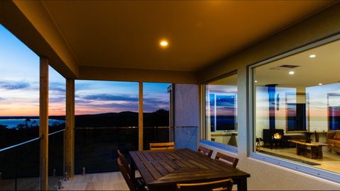 Southern Ocean Lookout - Holiday Find 1