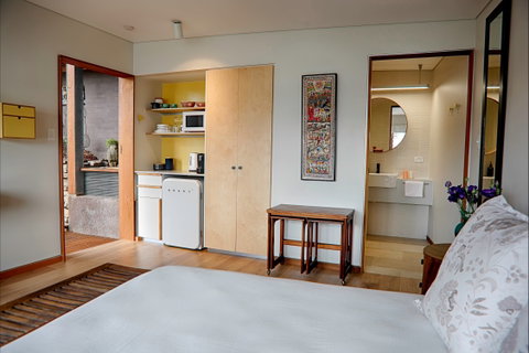 Studio At Careel Bay - Holiday Find 1