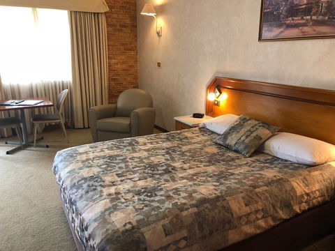 The Crossing Motel Junee - Holiday Find 2