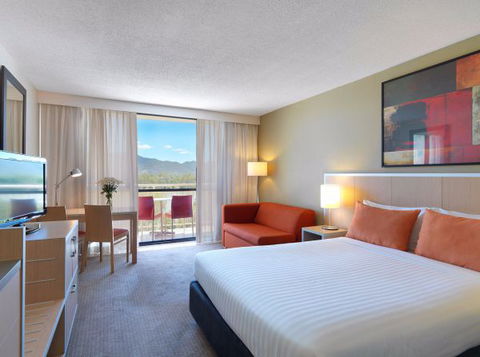 Travelodge Hotel Rockhampton - Holiday Find 1