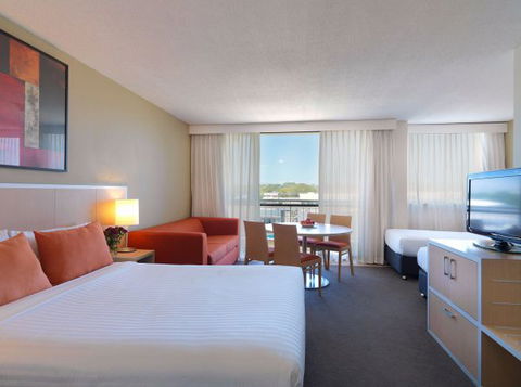 Travelodge Hotel Rockhampton - Holiday Find 6