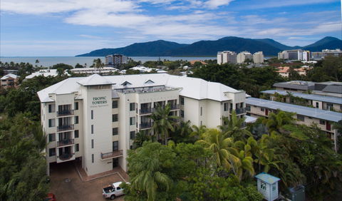 Tropic Towers Apartments - Holiday Find 1