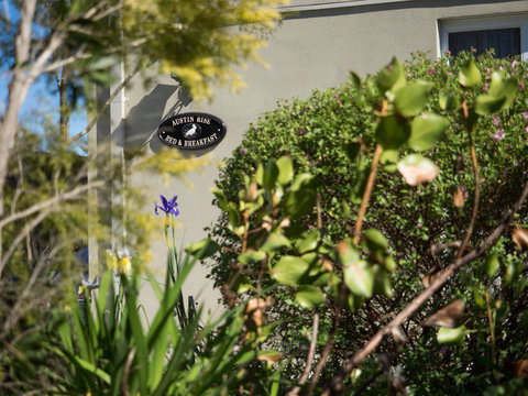 Austin Rise B&B - Holiday Find 1