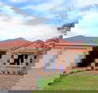 Beachbreak Callala Beach - Holiday Find