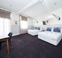 Bridgeview Hotel