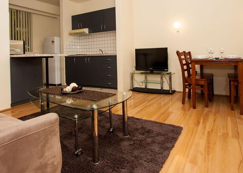 Canberra Short Term And Holiday Accommodation - Holiday Find 6
