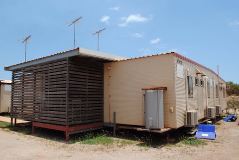 EARE Wallaby Beach Workers Camp - Holiday Find 2